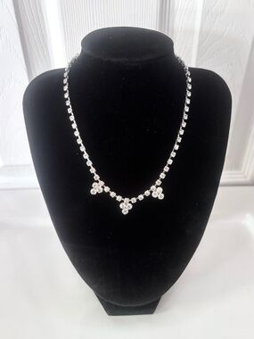 Vintage Rhinestone Silver Tone Necklace